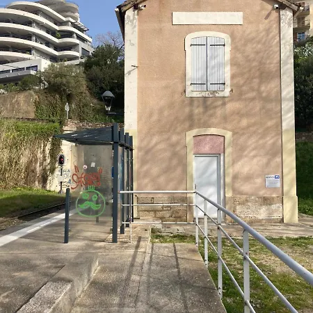 Mountain View & Sea View Location Individual 1 Sur 3 Dispo Avec Climes Salle De Bain Et Salon En Commune * Bastia (Corsica)