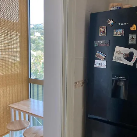 Mountain View & Sea View Location Individual 1 Sur 3 Dispo Avec Climes Salle De Bain Et Salon En Commune